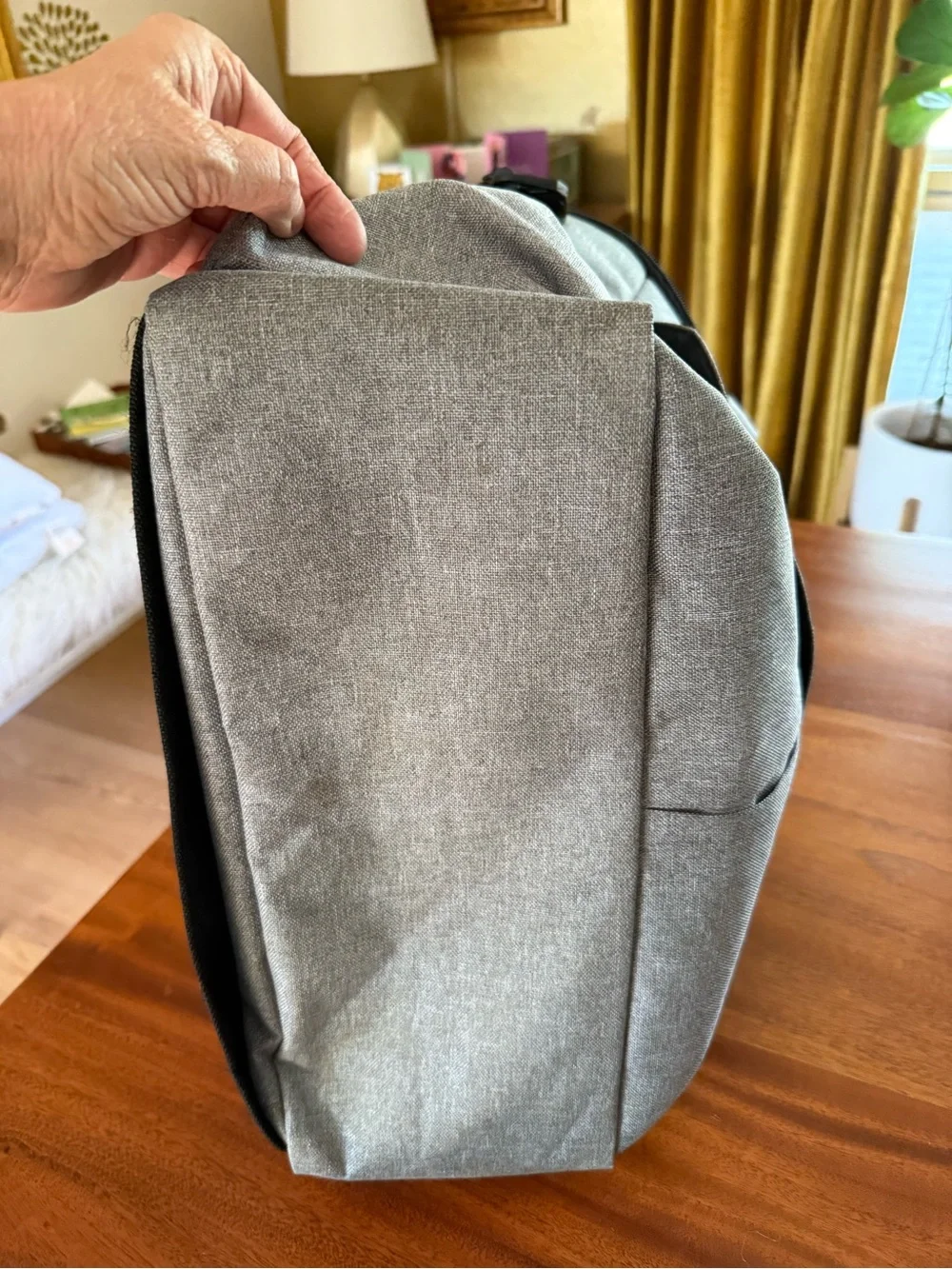Unisex Gray Travel Bag – Gray Travel & Everyday Carry
